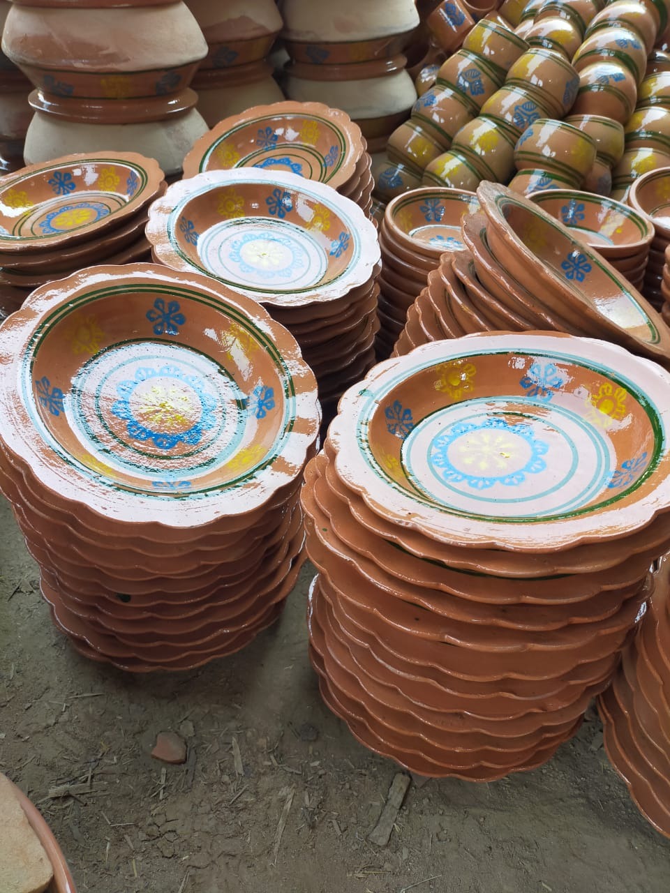 Clay Made Dinner Plates (Mitti Ke Bartan) – Traditional & Eco-Friendly